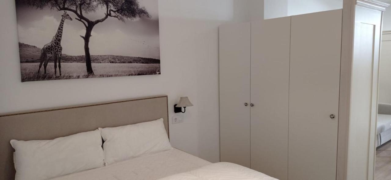 Agradable Apartamento En El Centro De Sevilla ภายนอก รูปภาพ